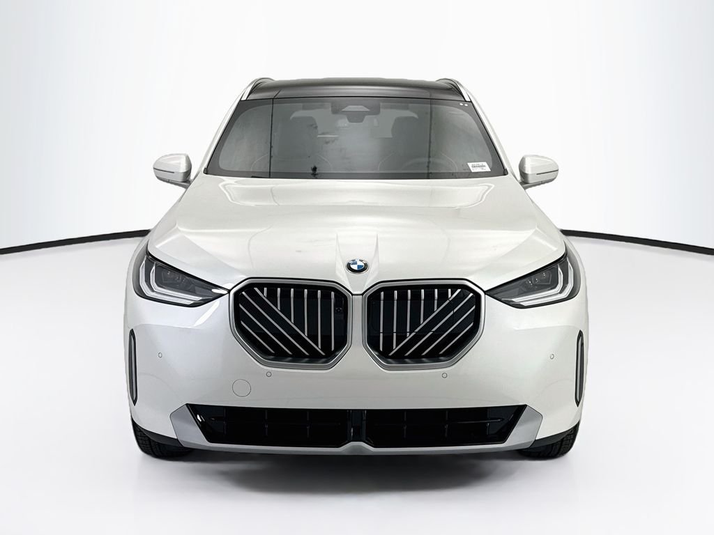 New 2026 White Metallic BMW 30 xDrive image 2