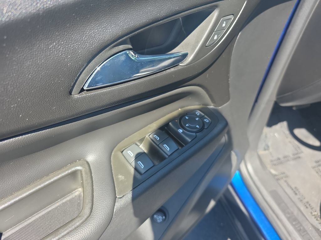 2022 Chevrolet Equinox LT - Photo 13