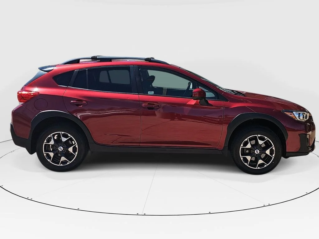 Used 2018 Red Subaru 2.0i Premium image 2