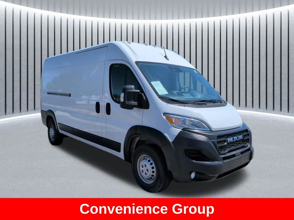 Used 2025 White Ram High Roof image 3