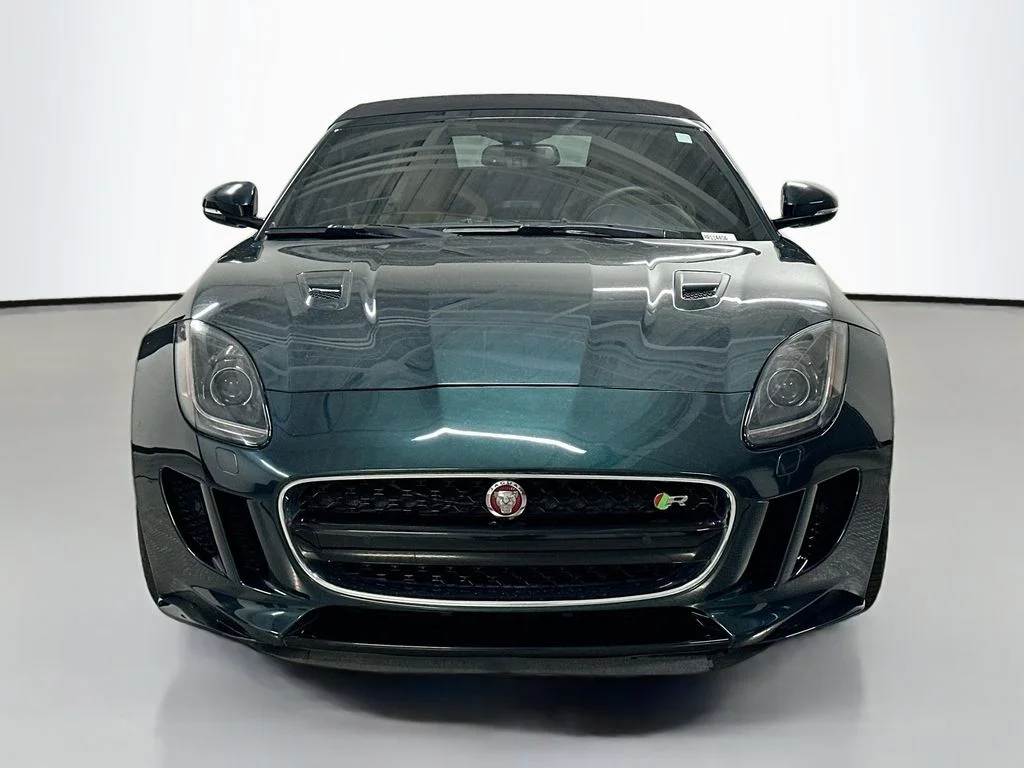 Used 2016  Jaguar R image 6