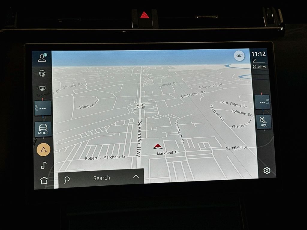 Used 2025  Land Rover S image 14
