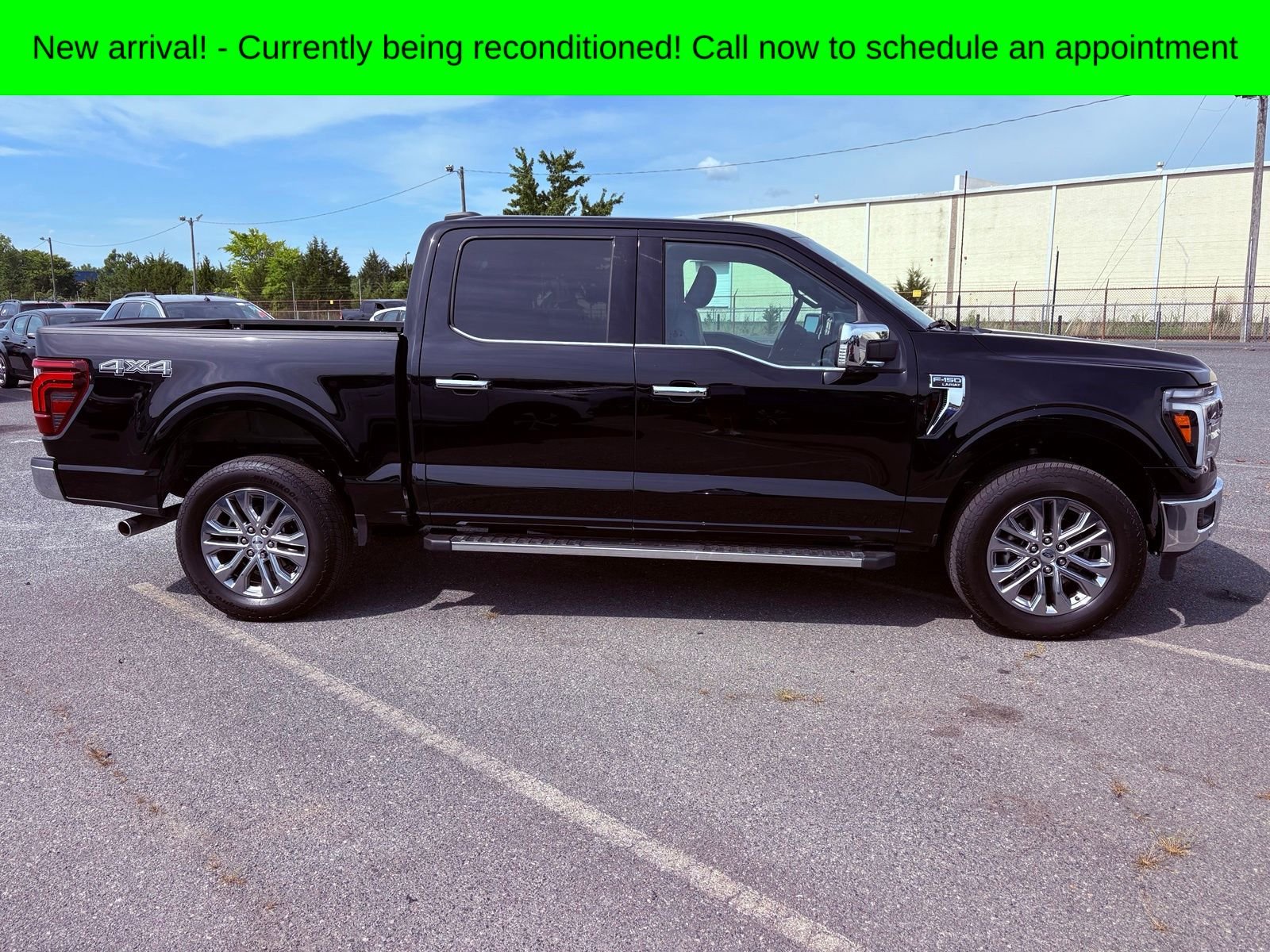 Used 2025 Black Metallic Ford Lariat image 2