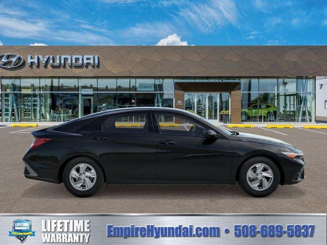 New 2026 Abyss Black Hyundai SE image 7