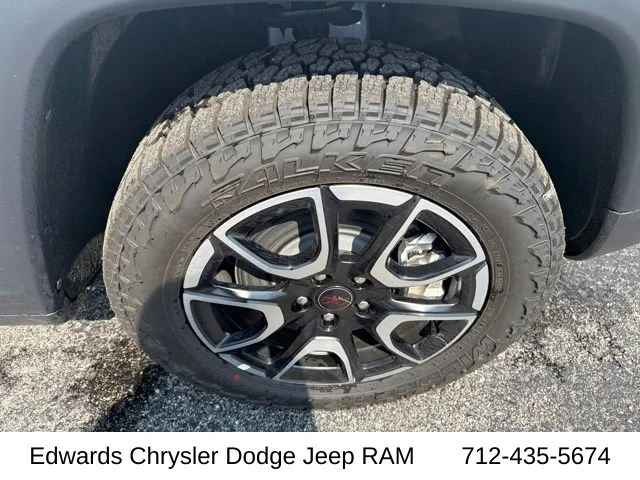 New 2026 White Jeep Trailhawk image 11