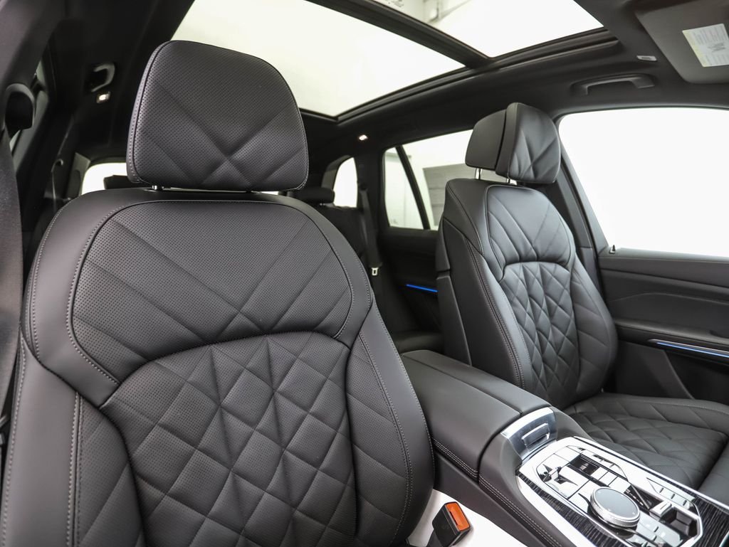 New 2026 Gray Metallic BMW xDrive50e image 32