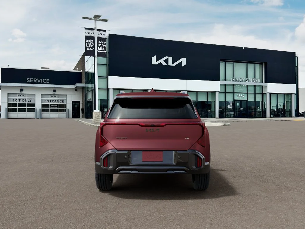 New 2027 Magma Red Matte Kia X-Line SX image 5