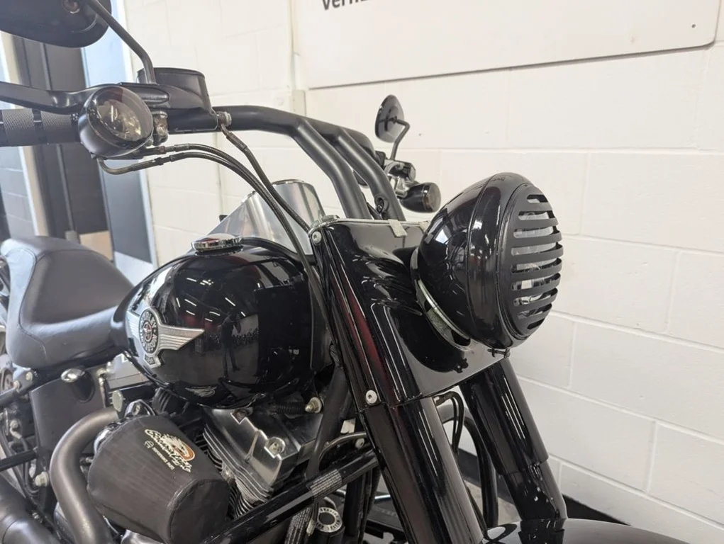 Used 2015 VIVID BLACK Harley-Davidson® FLSTFB - Fat Boy Lo image 4