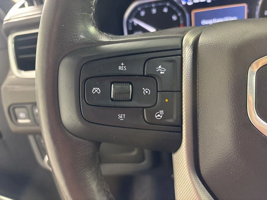 Used 2021 White Frost GMC Denali image 5