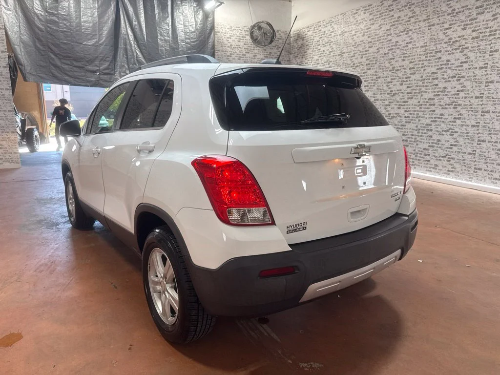 Used 2016 Summit White Chevrolet LT image 5