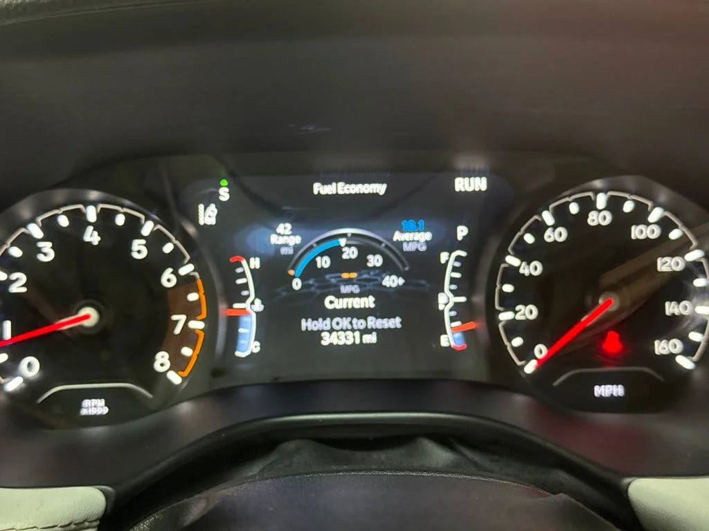 Used 2023 Gray Jeep Limited image 23