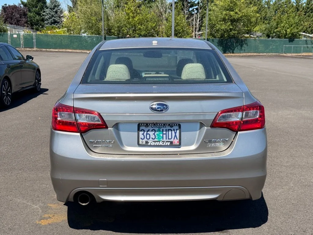 Used 2015 Tungsten Metallic Subaru 2.5i image 7