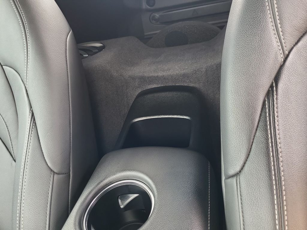 Used 2021 White Toyota 3.0 image 15