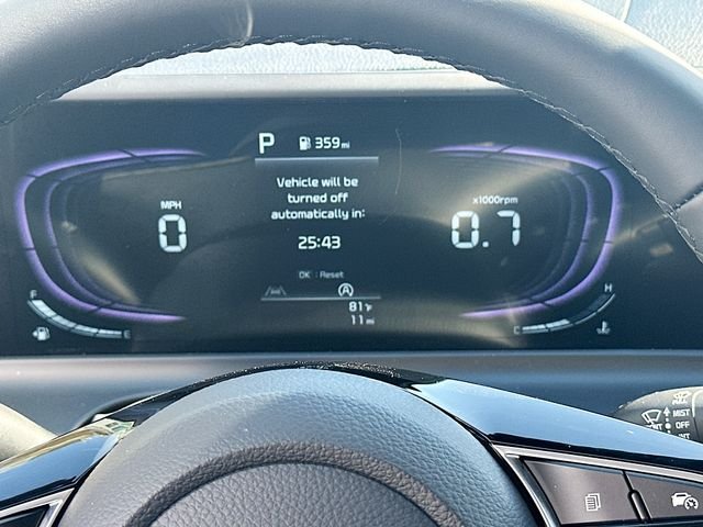 New 2026 Clear White / Black Roof Kia S image 12