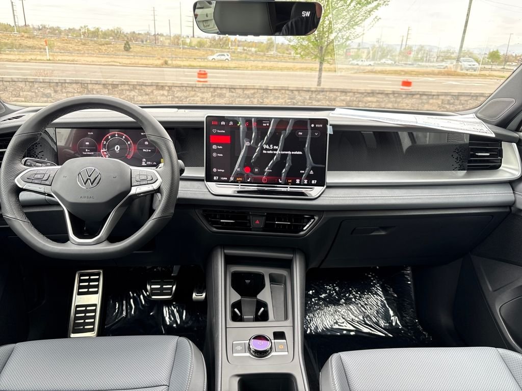 New 2026 Opal White Pearl Volkswagen 2.0T SE R-Line Black image 13