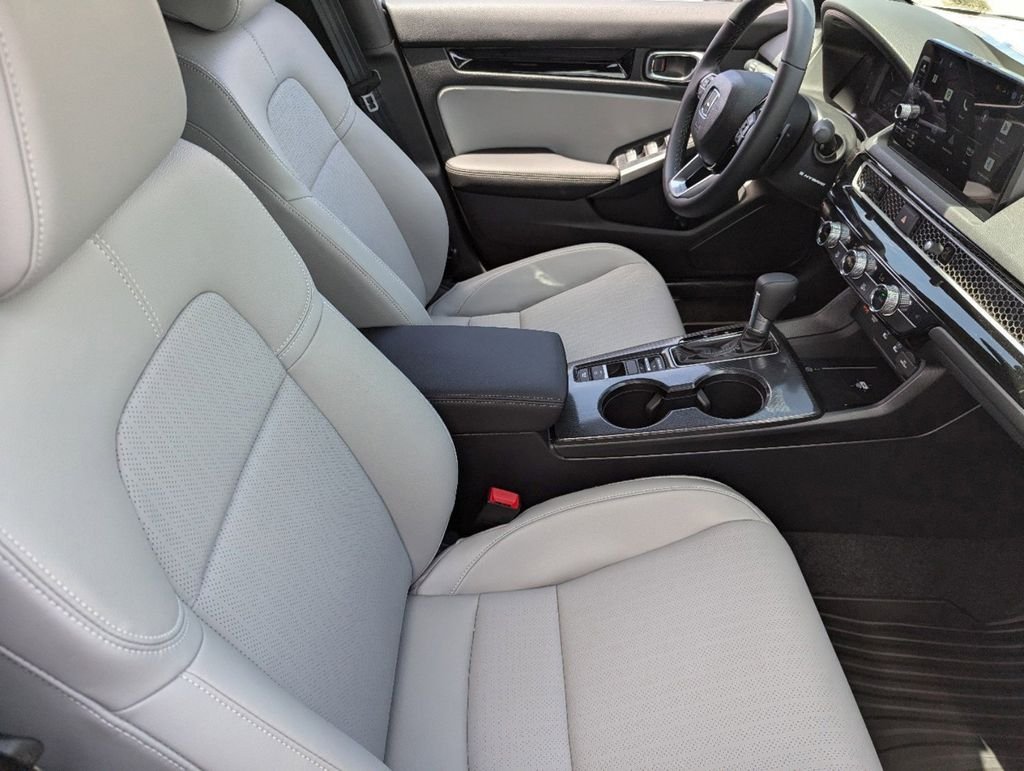 New 2026 Platinum White Pearl Honda Sport Touring image 27