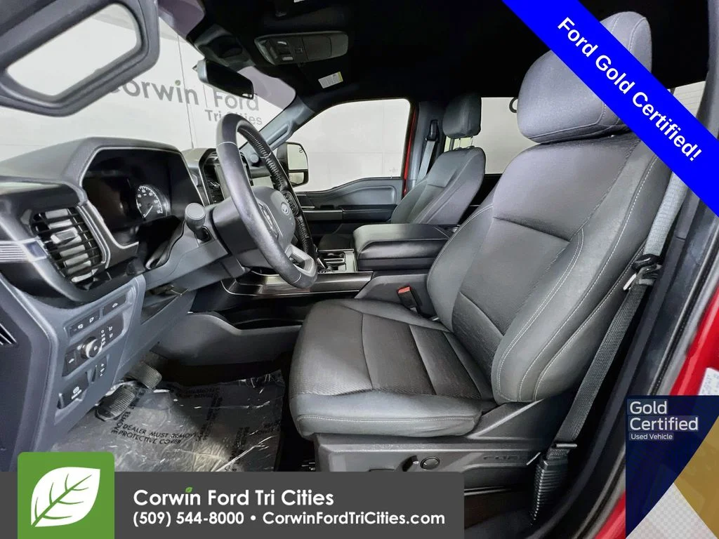 Used 2021 Rapid Red Metallic Tinted Clearcoat Ford XLT image 25