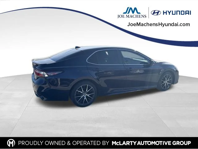 Used 2022 Blue Toyota SE image 7