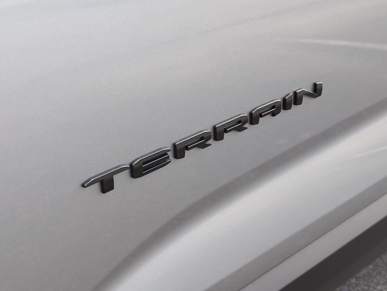 New 2026 Sterling Metallic GMC Elevation image 31