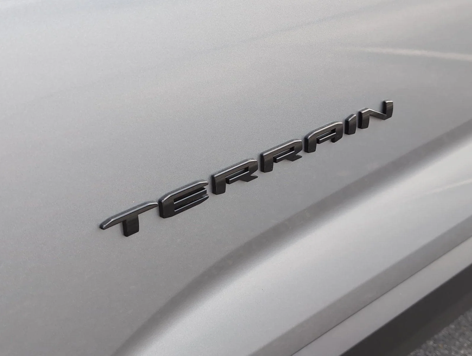 New 2026 Sterling Metallic GMC Elevation image 31