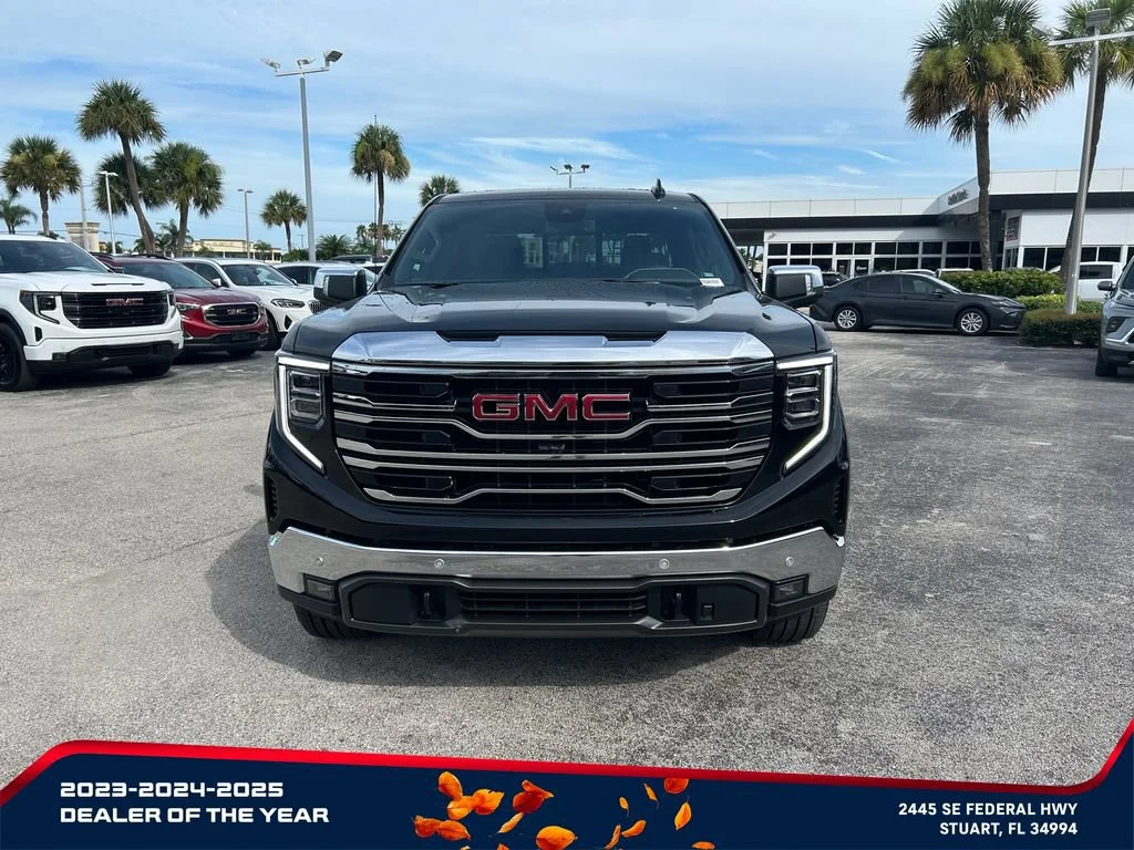 New 2026 Onyx Black GMC SLT image 2