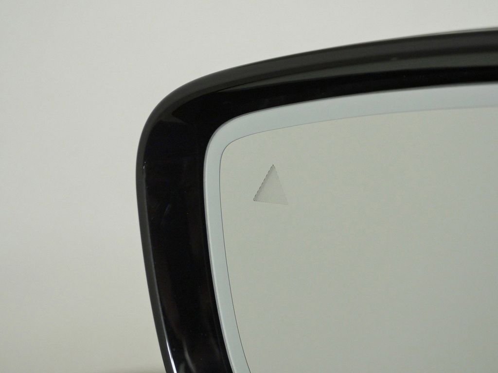 Used 2026 Special Order Color BMW CS image 33