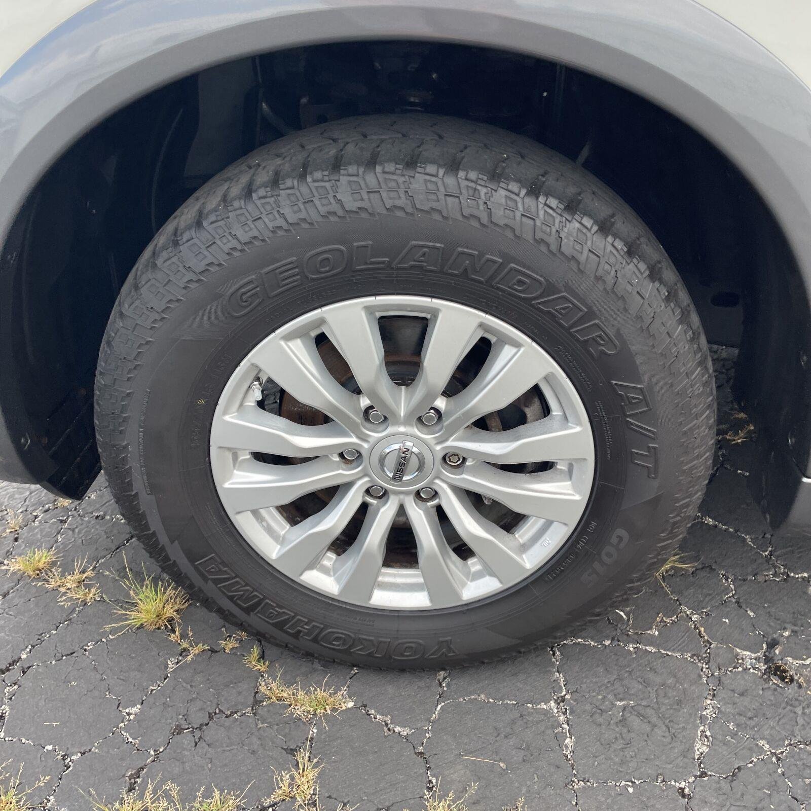 Used 2019 Pearl White Tricoat Nissan SV image 19