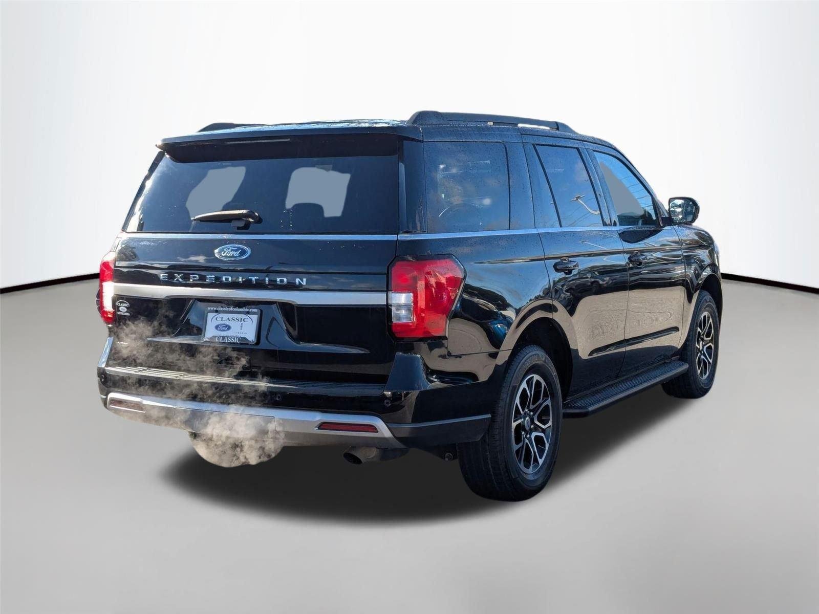 Used 2024 Agate Black Metallic Ford XLT image 5
