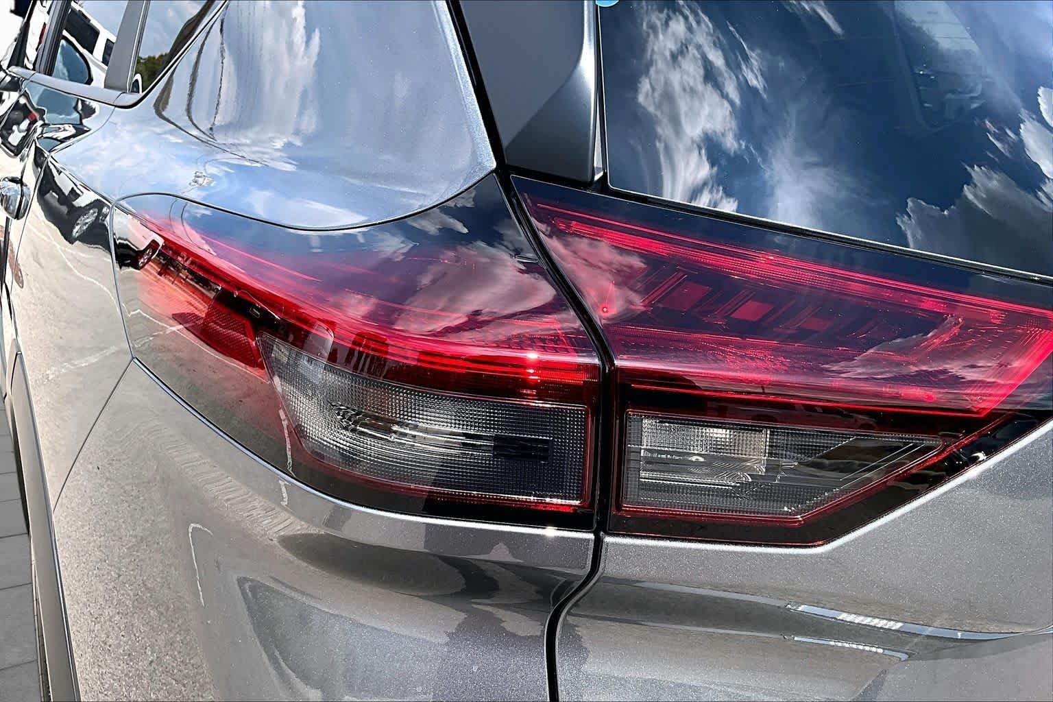 New 2027 Gun Metallic Nissan SV image 14