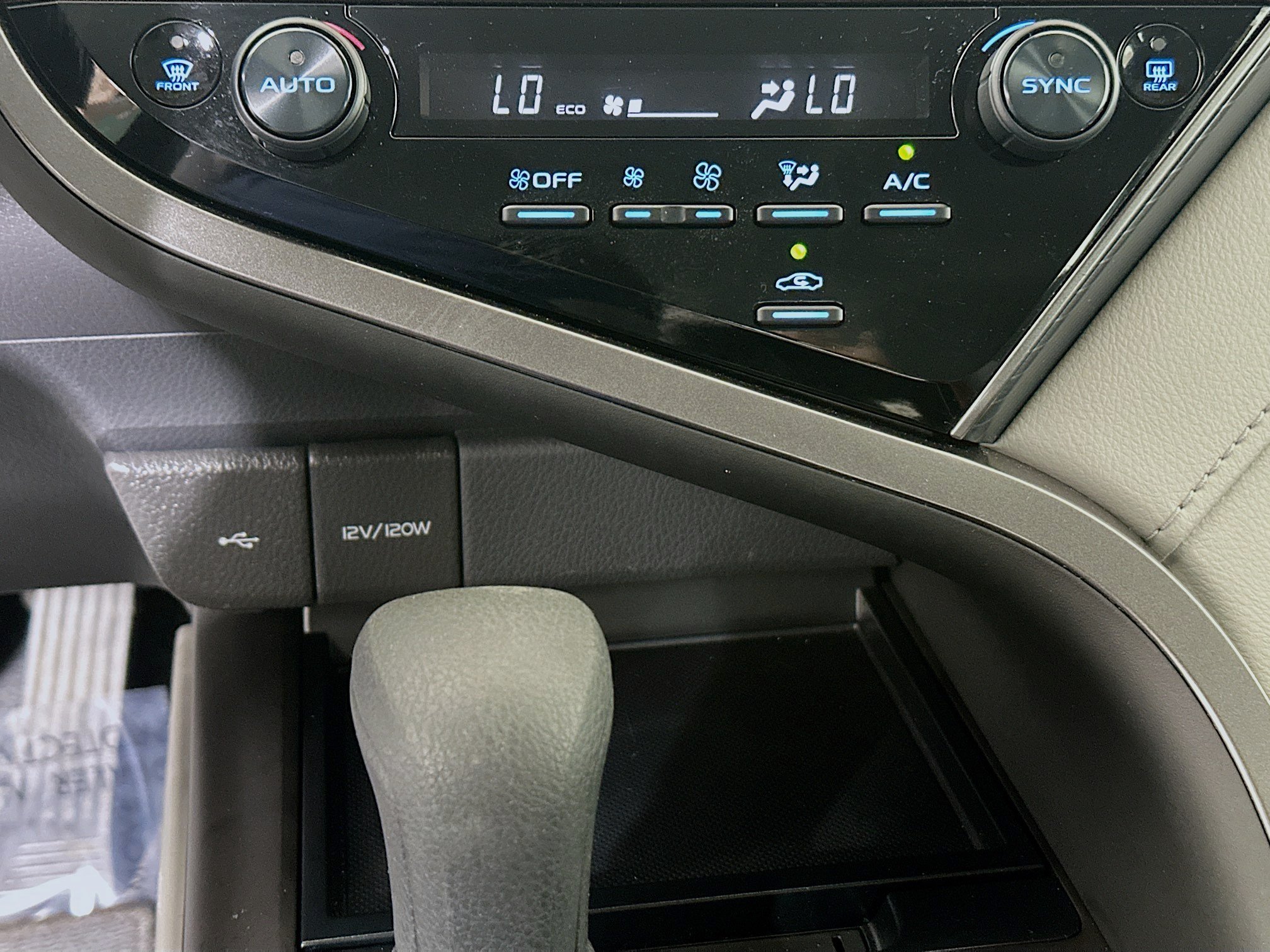 Used 2023 Predawn Gray Mica Toyota LE image 22