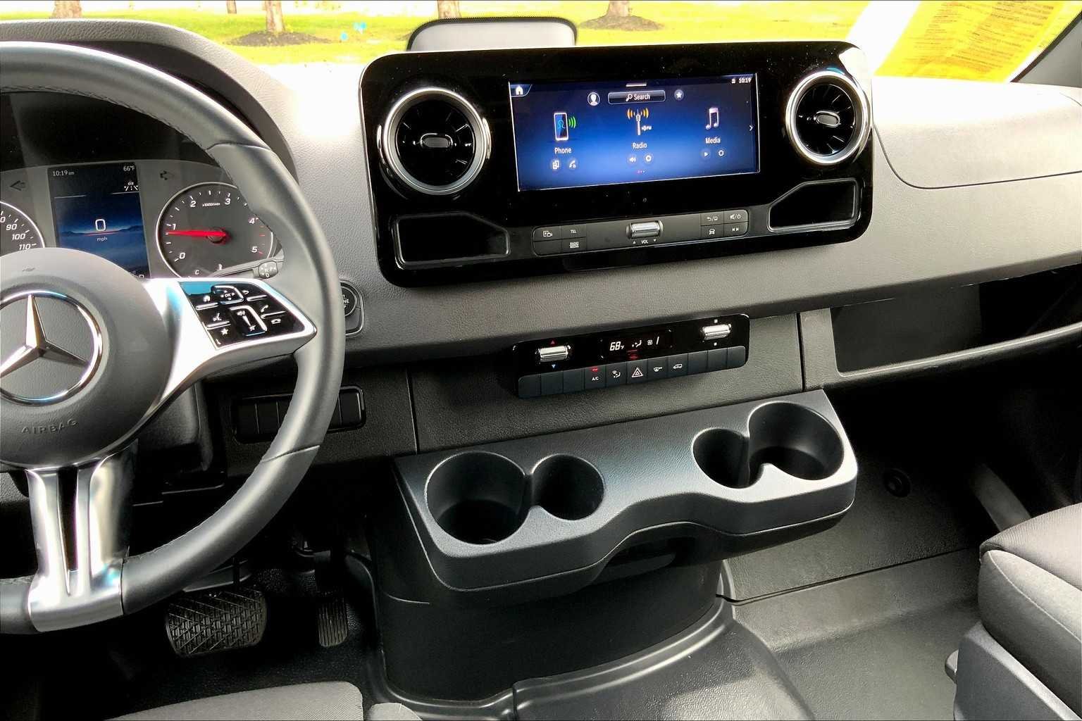 2025 Mercedes-Benz Sprinter Cargo Van Base - Photo 6