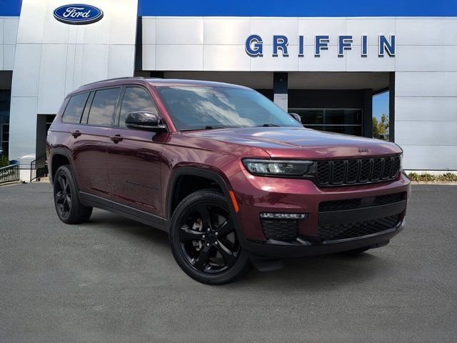 Used 2023 Red Jeep Limited image 1