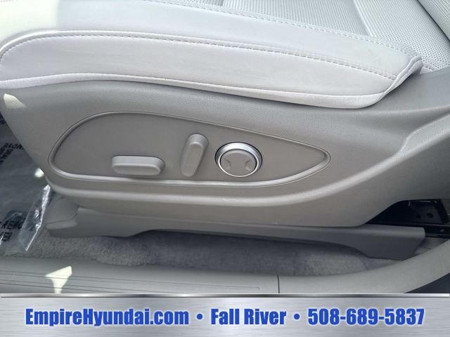 Used 2026 Silver Metallic Hyundai SEL image 21