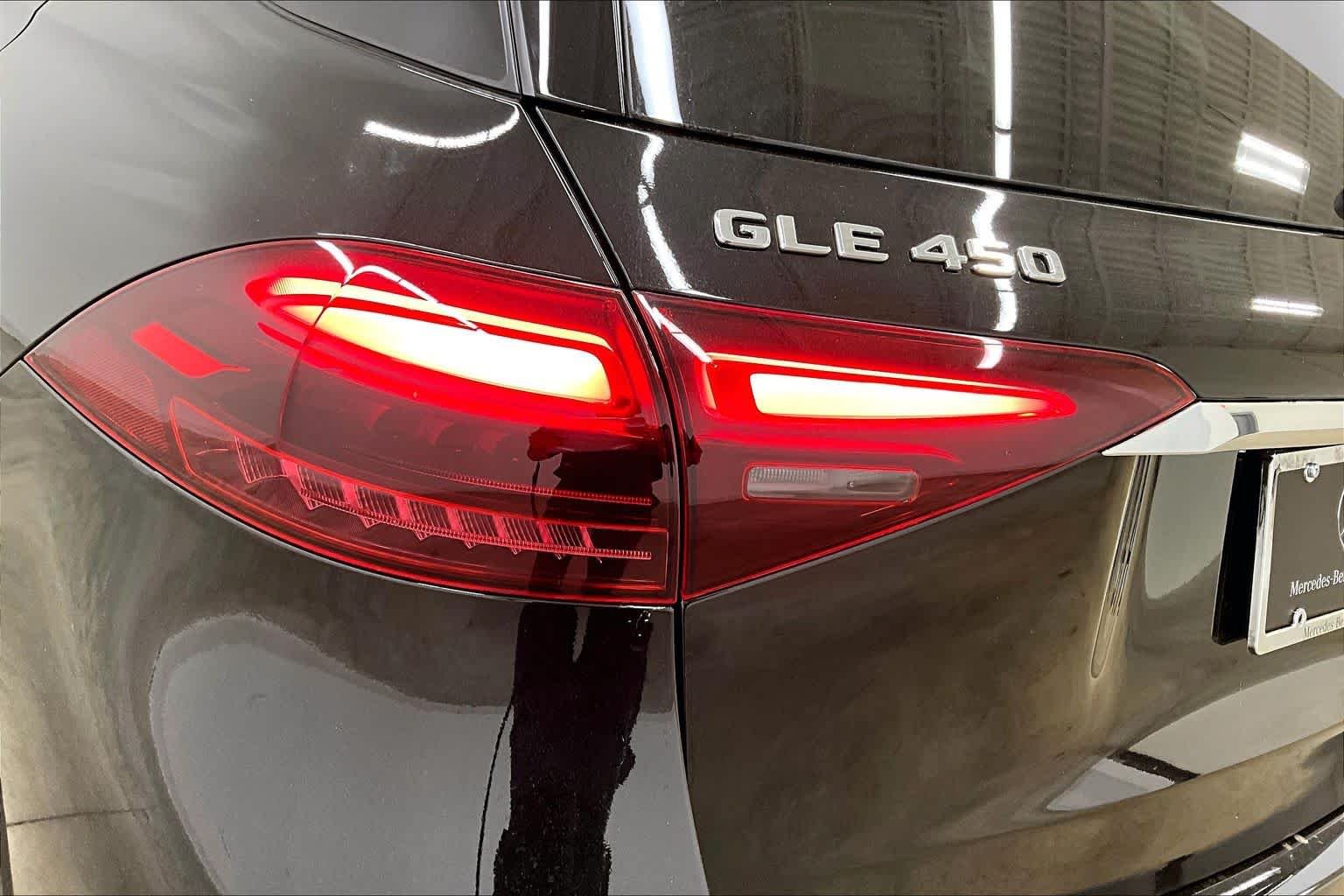 New 2026 Obsidian Black Metallic Mercedes-Benz GLE 450 image 14