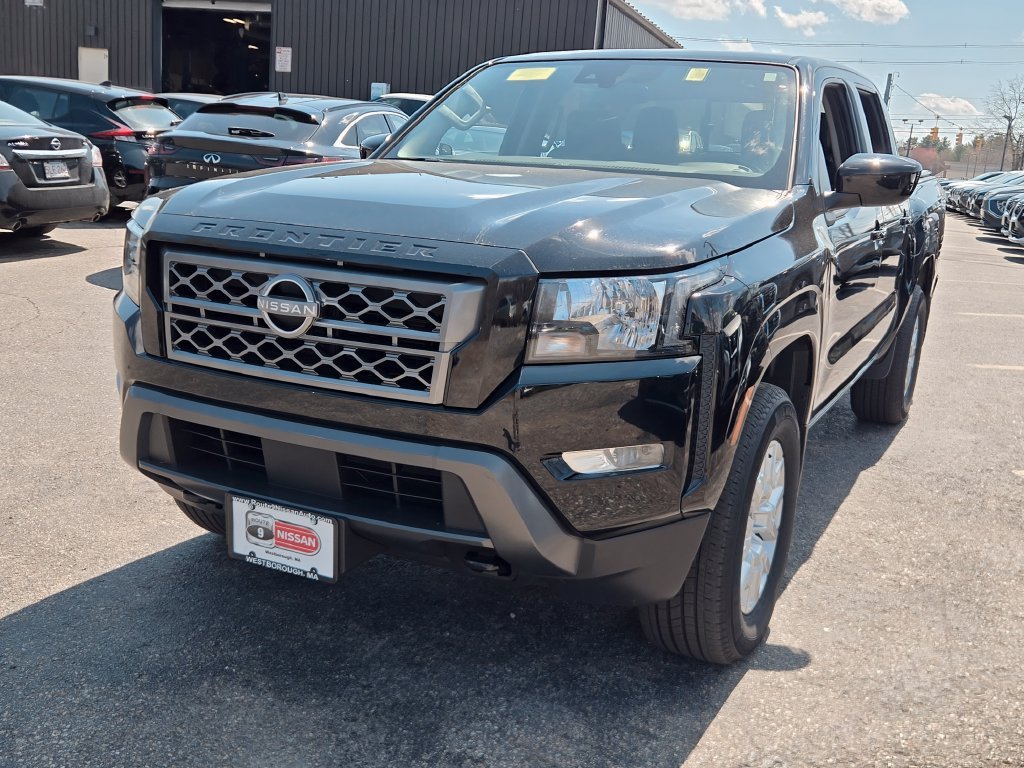 Used 2023 Black Nissan SV image 3