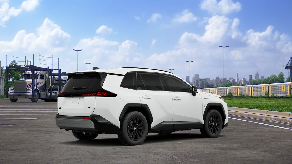 New 2026 Ice Cap Toyota SE image 10