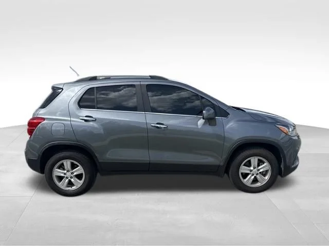 Used 2019 Gray Chevrolet LT image 2