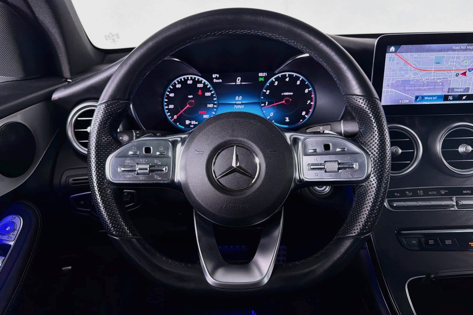 Used 2022 Selenite Grey Metallic Mercedes-Benz GLC 300 image 17