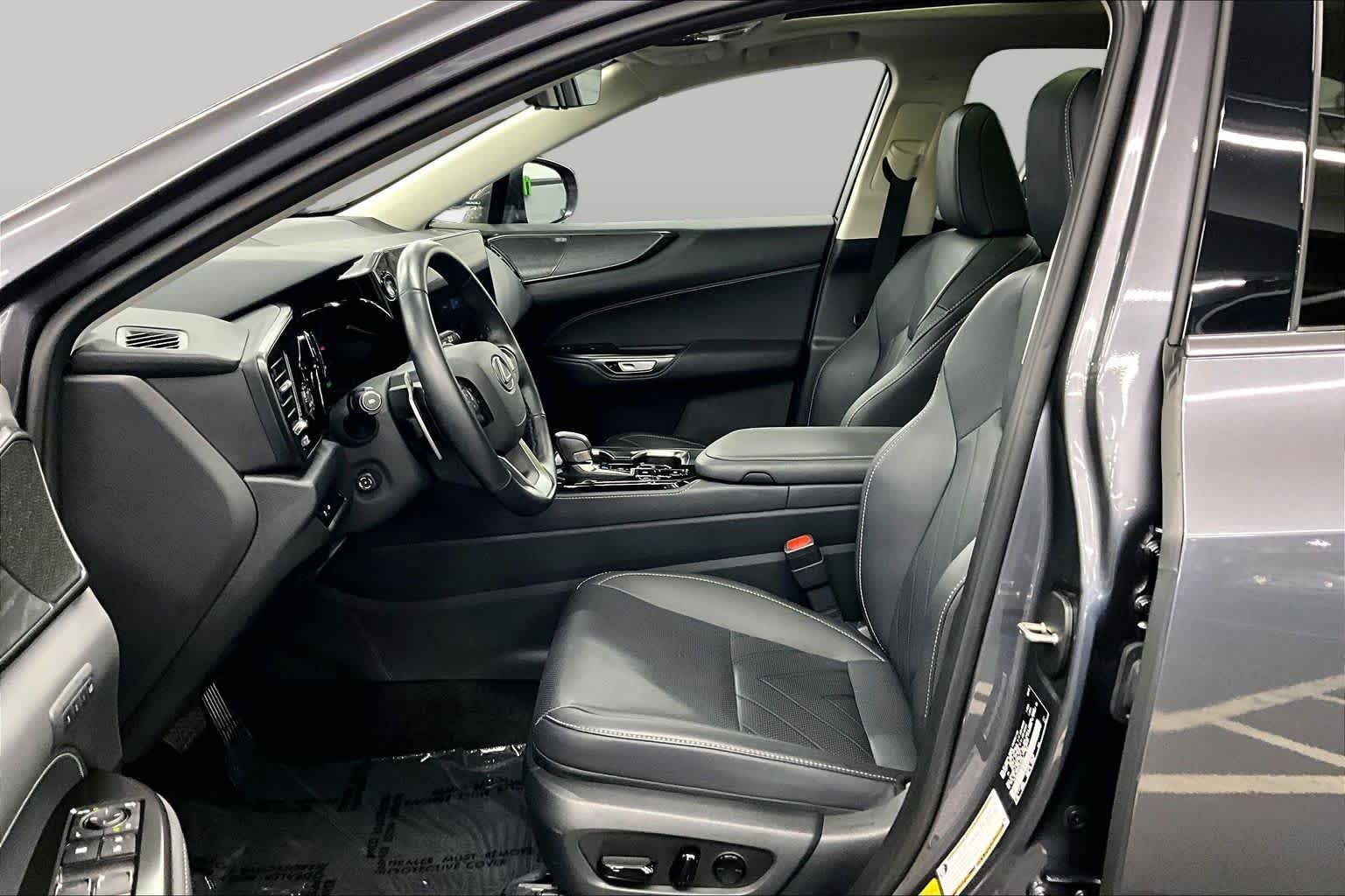 2026 Lexus NX Hybrid 350h - Photo 7