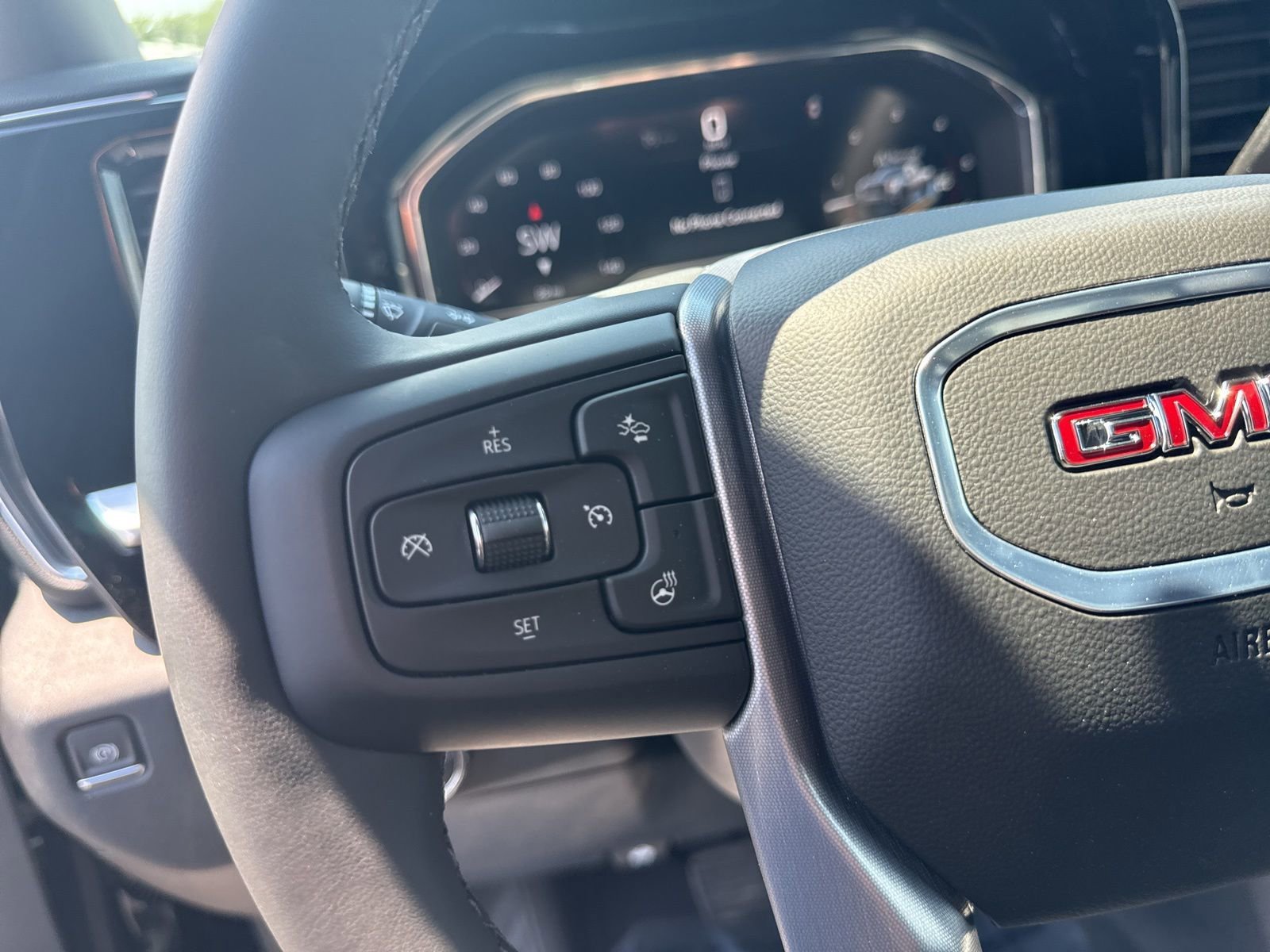 2025 GMC Sierra 3500HD SLT - Photo 15