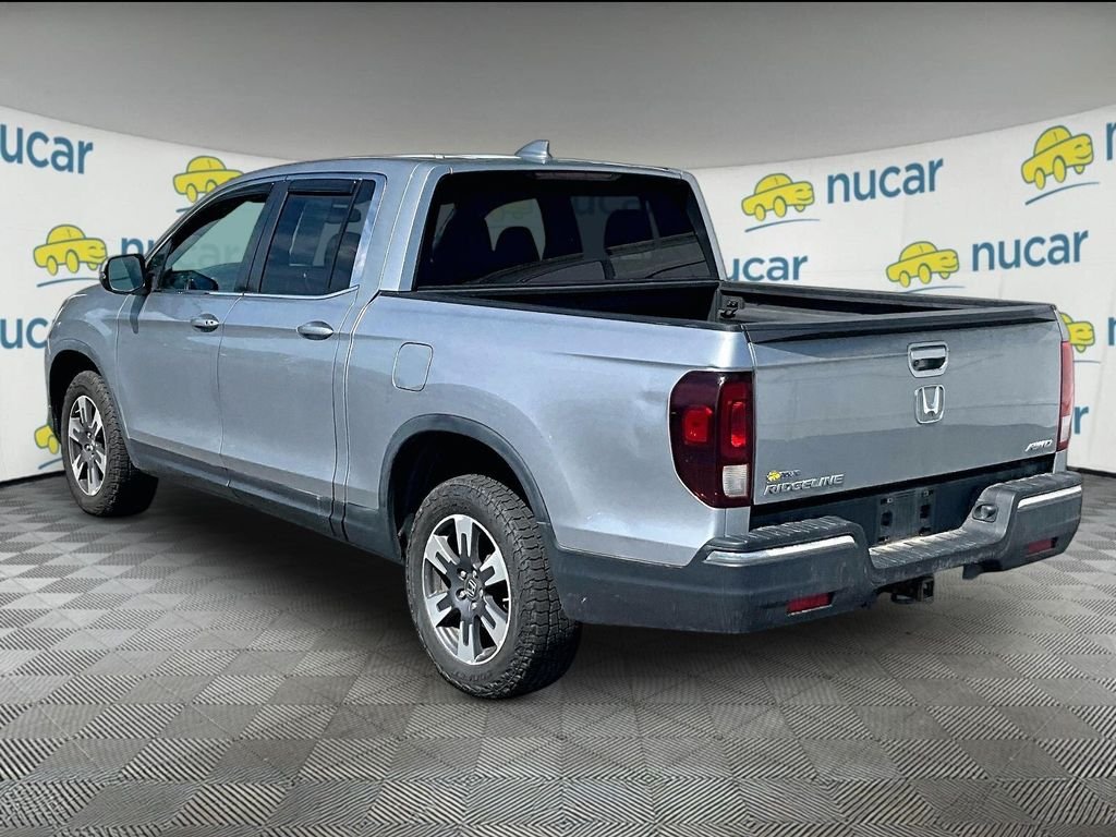 Used 2018 Gray Honda RTL-T image 4