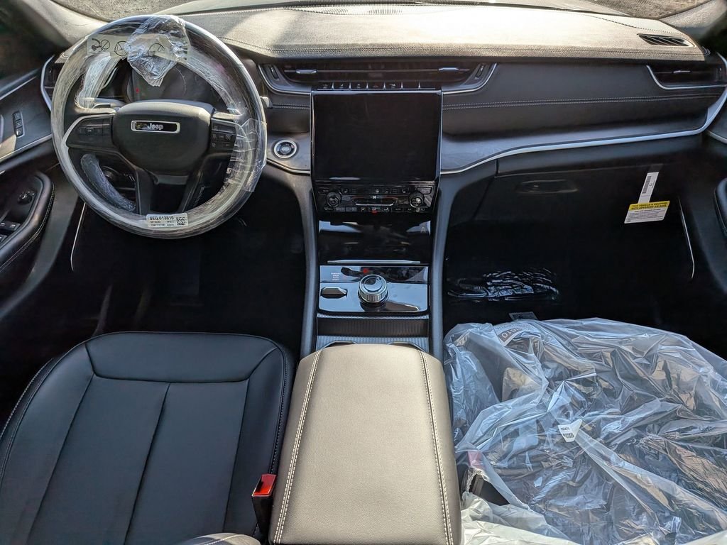 2025 Jeep Grand Cherokee L Limited - Photo 17