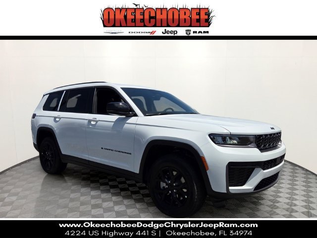 2026 Jeep Grand Cherokee L Laredo Altitude