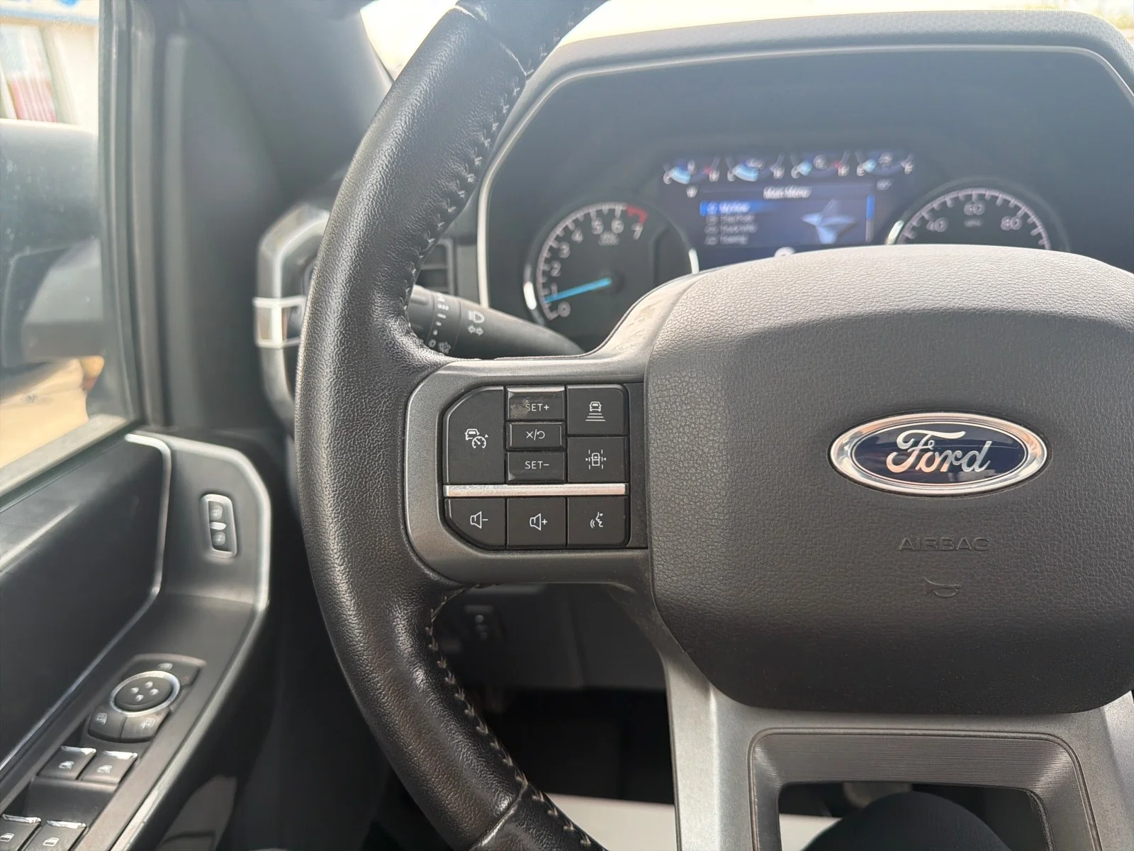 2022 Ford F-150 XLT - Photo 20