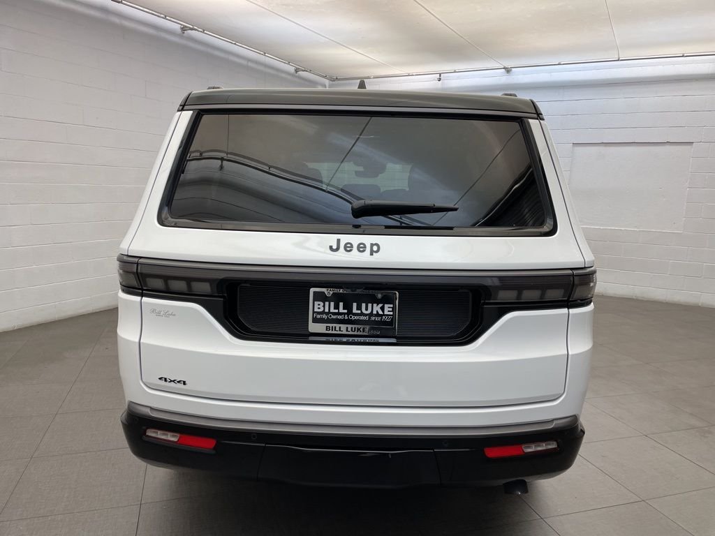 New 2026 Bright White Clearcoat Jeep Summit Obsidian image 5