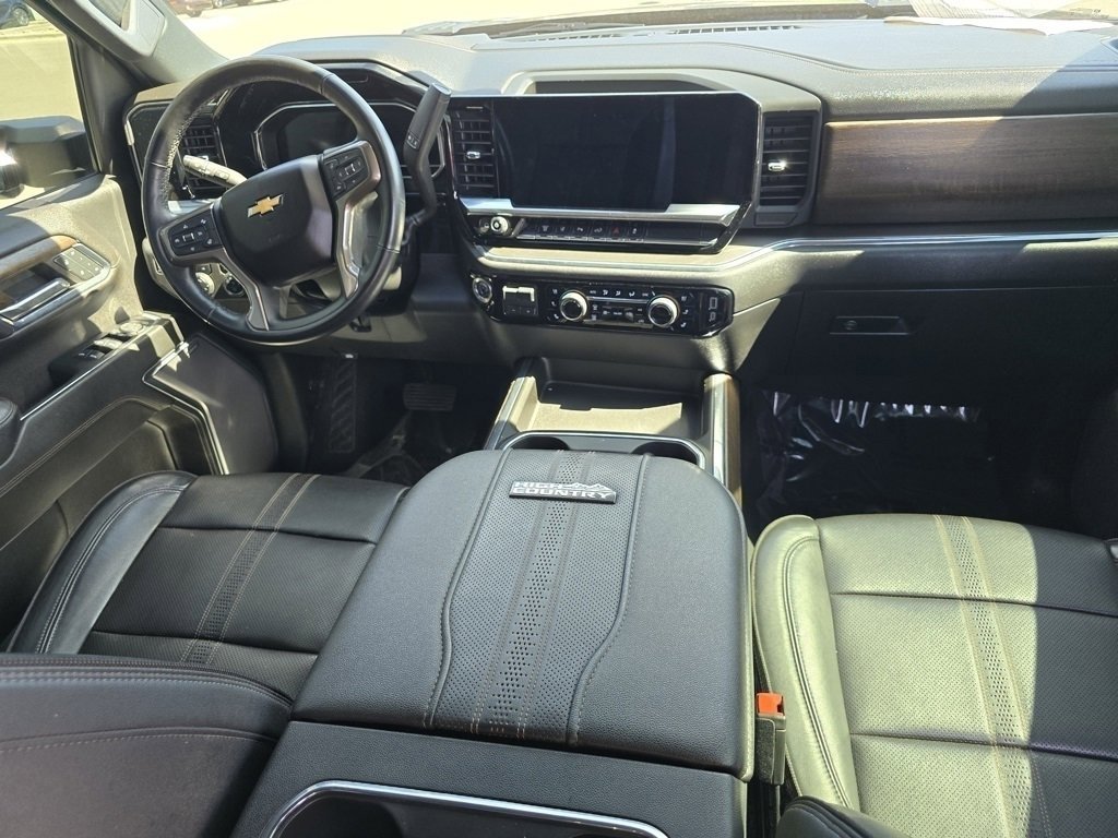 2024 Chevrolet Silverado 3500HD High Country - Photo 29