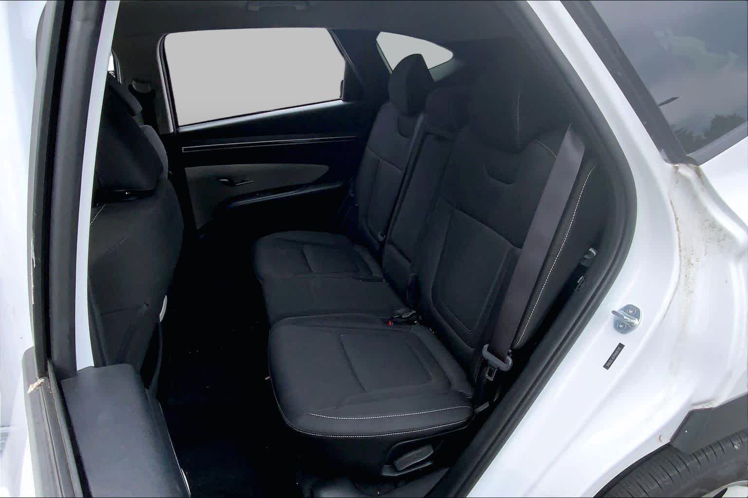 Used 2022 Quartz White Hyundai SEL image 21