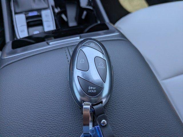 New 2026 Hampton Gray Hyundai SEL FWD image 52