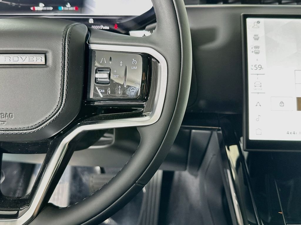 New 2026 Borasco Grey LAND ROVER SE image 14