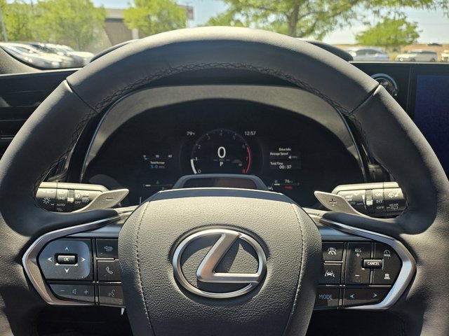 New 2026 Wind Chill Pearl Lexus PREMIUM AWD image 18